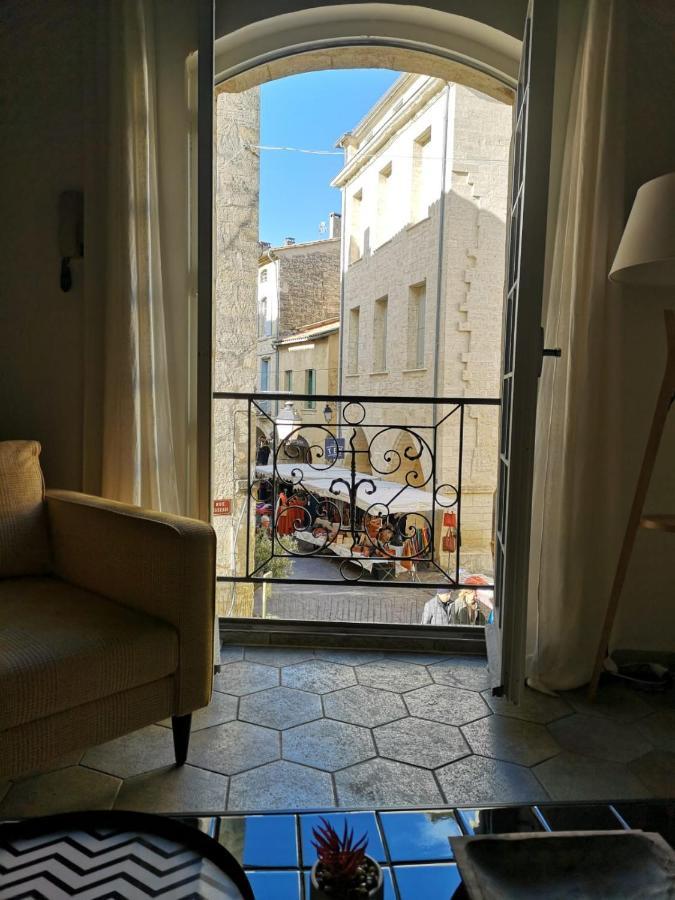 Uzes, Au Coeur Du Centre Medieval Le Logis Du Consul Un Bien D'Exception Du Xvieme Siecle Bagian luar foto