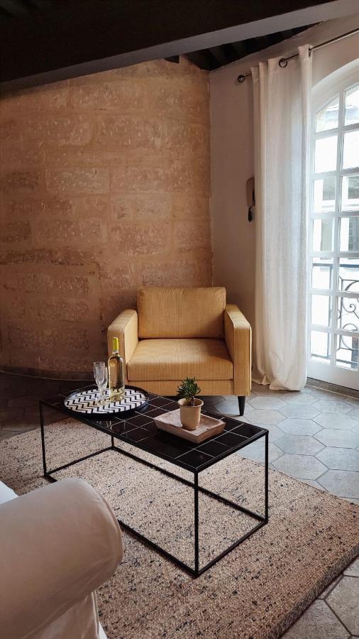 Uzes, Au Coeur Du Centre Medieval Le Logis Du Consul Un Bien D'Exception Du Xvieme Siecle Bagian luar foto